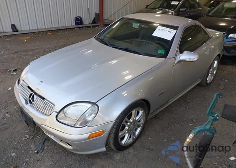 2004 Mercedes-Benz Slk 320 from USA, damaged, VIN WDBKK65F04F304224